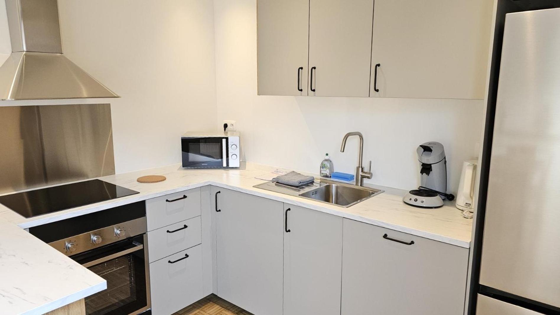 Apartment Chez Esmara Et Philippe Bruksela Pokój zdjęcie